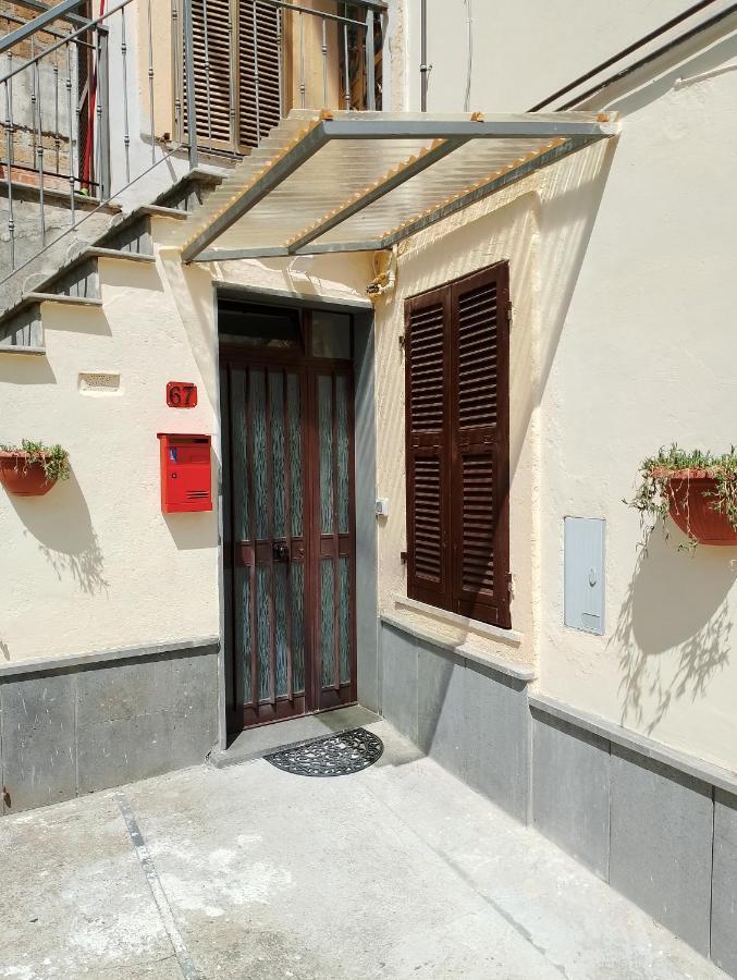 Casa Vacanze Le Cannelle Montefiascone Exterior foto